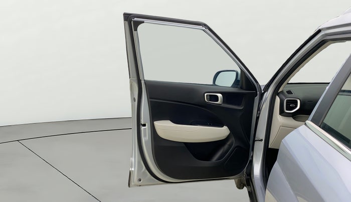 2024 Hyundai VENUE S(O) 1.2, Petrol, Manual, 11,382 km, LHS Front Door