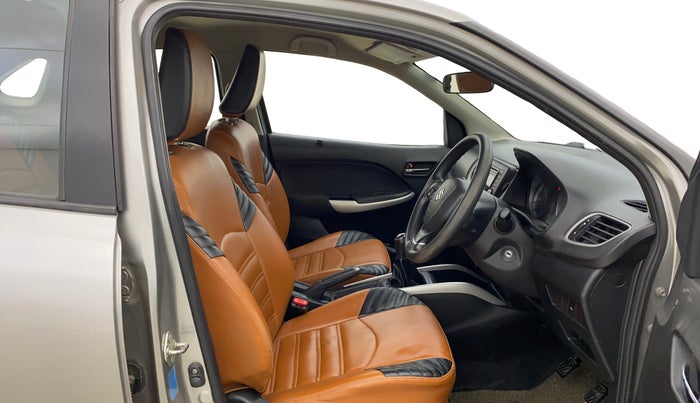 2015 Maruti Baleno DELTA PETROL 1.2, Petrol, Manual, 68,782 km, Right Side Front Door Cabin