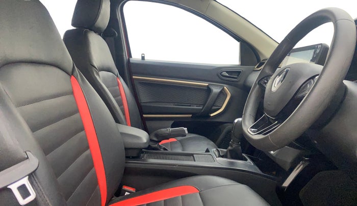 2022 Renault Kiger RXT (O) AMT DUAL TONE, Petrol, Automatic, 34,838 km, Right Side Front Door Cabin