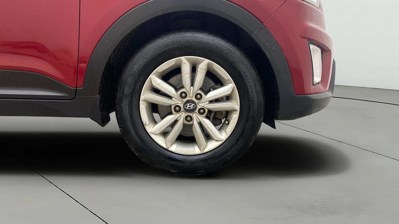 2016 Hyundai Creta SX PLUS 1.6 PETROL, Petrol, Manual, 81,880 km, Right Front Wheel
