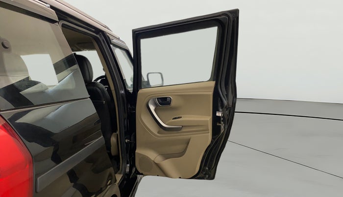 2023 Mahindra BOLERO NEO N 10, Diesel, Manual, 57,277 km, RHS Rear Door