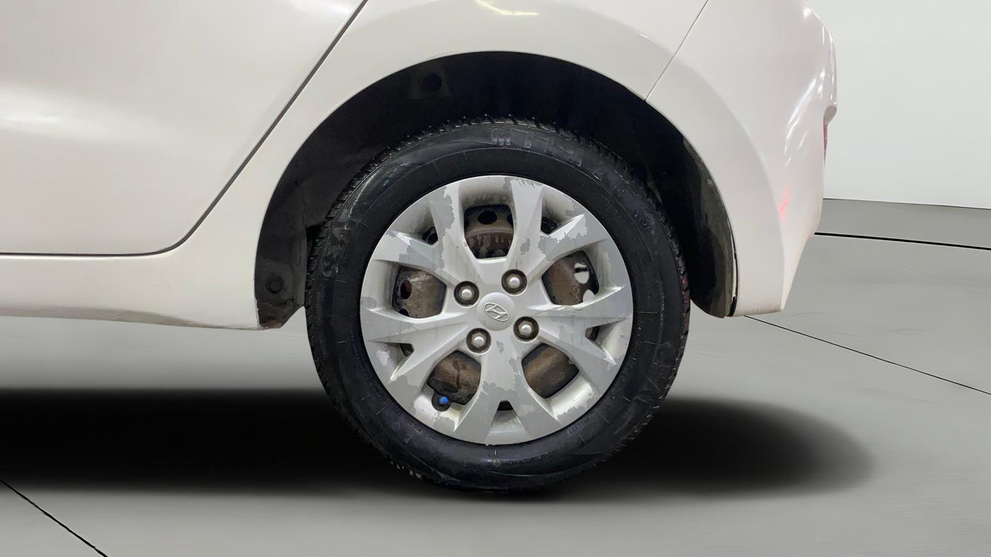 2016 Hyundai Grand i10 1.2 SPORTZ PRIME EDITION VTVT, Petrol, Manual, 89,568 km, Left Rear Wheel