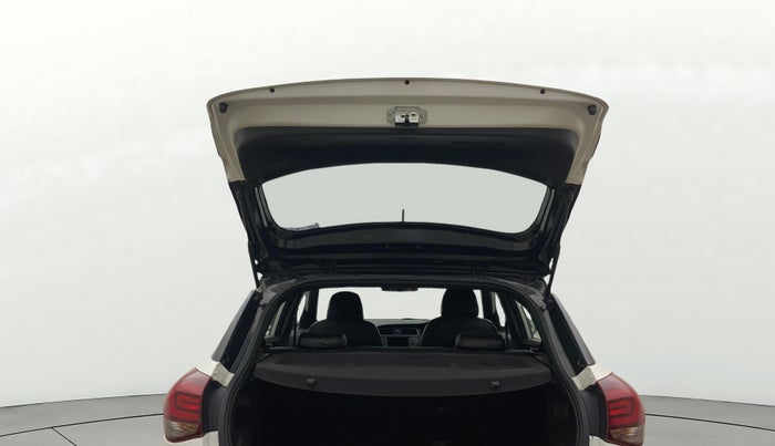 2019 Hyundai Elite i20 SPORTZ PLUS 1.2 DUAL TONE, Petrol, Manual, 1,07,519 km, Boot Door Open