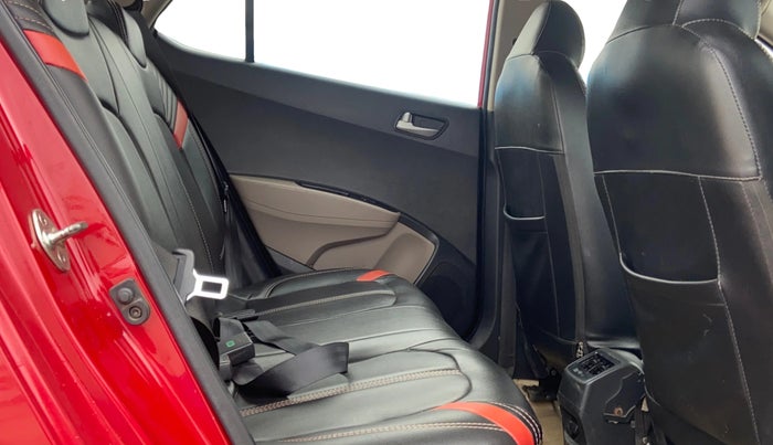 2019 Hyundai Grand i10 SPORTZ AT 1.2 KAPPA VTVT, Petrol, Automatic, 77,547 km, Right Side Rear Door Cabin