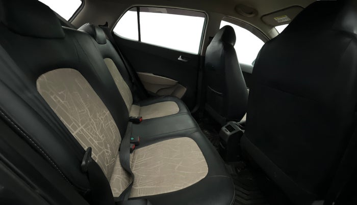 2019 Hyundai Grand i10 SPORTZ 1.2 KAPPA VTVT, Petrol, Manual, 51,640 km, Right Side Rear Door Cabin