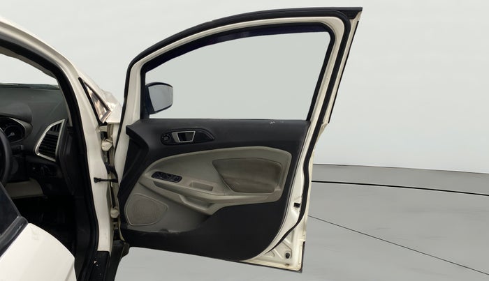 2016 Ford Ecosport TITANIUM 1.5L PETROL AT, Petrol, Automatic, 1,03,716 km, RHS Front Door