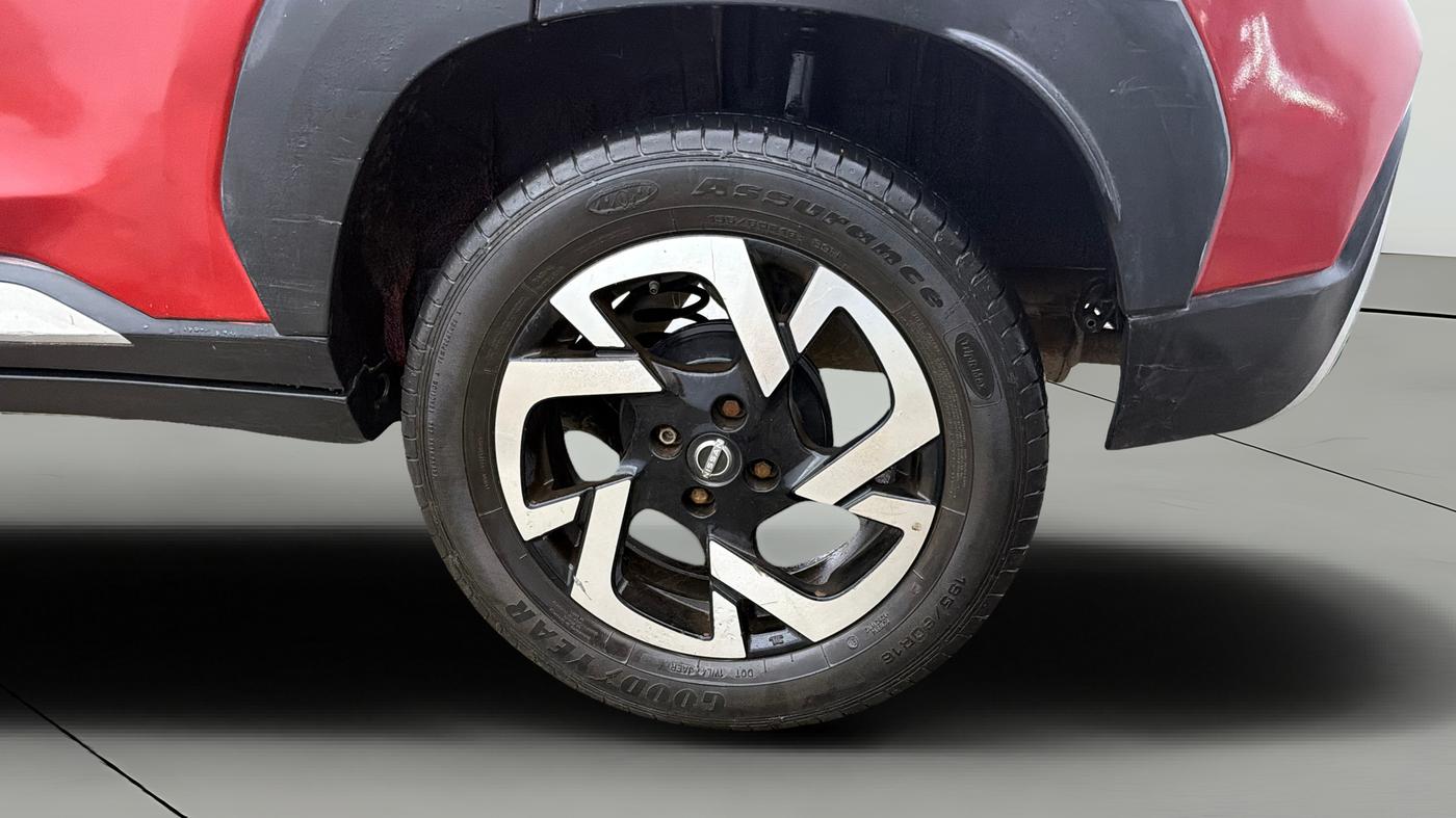 2022 Nissan MAGNITE XV PREMIUM TURBO CVT, Petrol, Automatic, 46,174 km, Left Rear Wheel