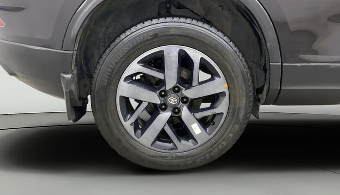 2021 Tata Safari XZA PLUS GOLD, Diesel, Automatic, 39,572 km, Right Rear Wheel