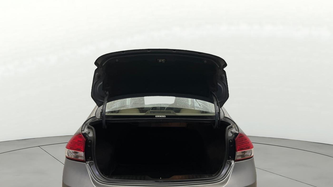 2019 Maruti Ciaz DELTA 1.5 SHVS MT PETROL, Petrol, Manual, 68,263 km, Boot Door Open