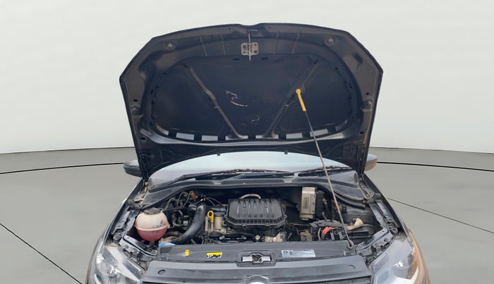 2018 Volkswagen Polo COMFORTLINE 1.0L MPI, Petrol, Manual, 28,870 km, Open Bonet