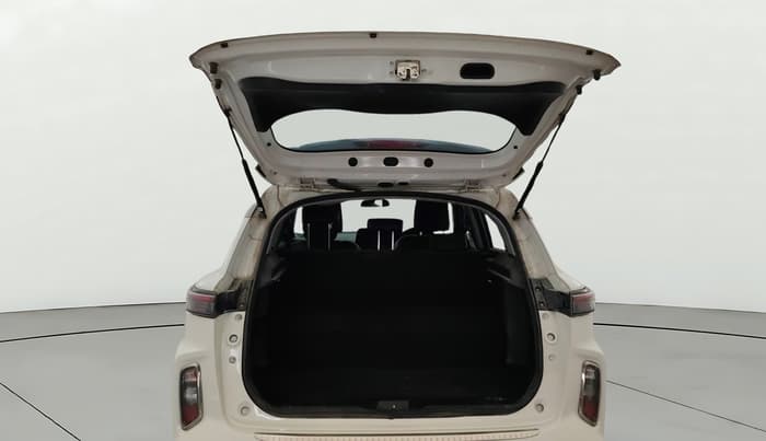 2023 Maruti Grand Vitara DELTA CNG, CNG, Manual, 40,272 km, Boot Door Open
