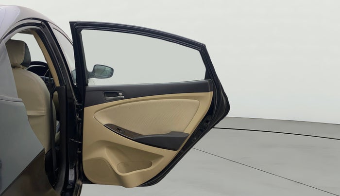 2016 Hyundai Verna FLUIDIC 4S 1.6 VTVT SX, Petrol, Manual, 78,149 km, RHS Rear Door