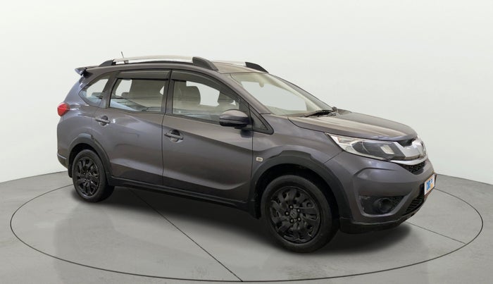 2018 Honda BR-V 1.5L I-VTEC S, Petrol, Manual, 62,149 km, Right Front Diagonal