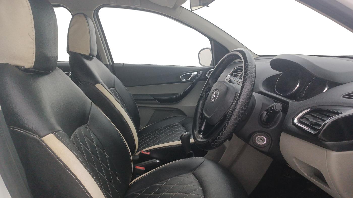 2019 Tata Tiago XZ PETROL, Petrol, Manual, 54,578 km, Right Side Front Door Cabin