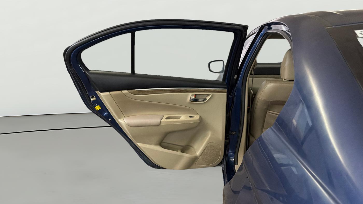 2020 Maruti Ciaz ALPHA  AT 1.5 SHVS PETROL, Petrol, Automatic, 1,14,322 km, LHS Rear Door