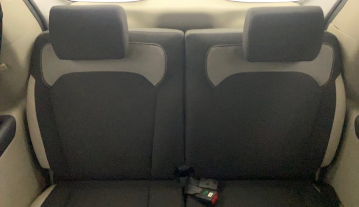 2020 Renault TRIBER RXL MT, Petrol, Manual, 22,510 km, Third Seat Row ( optional )