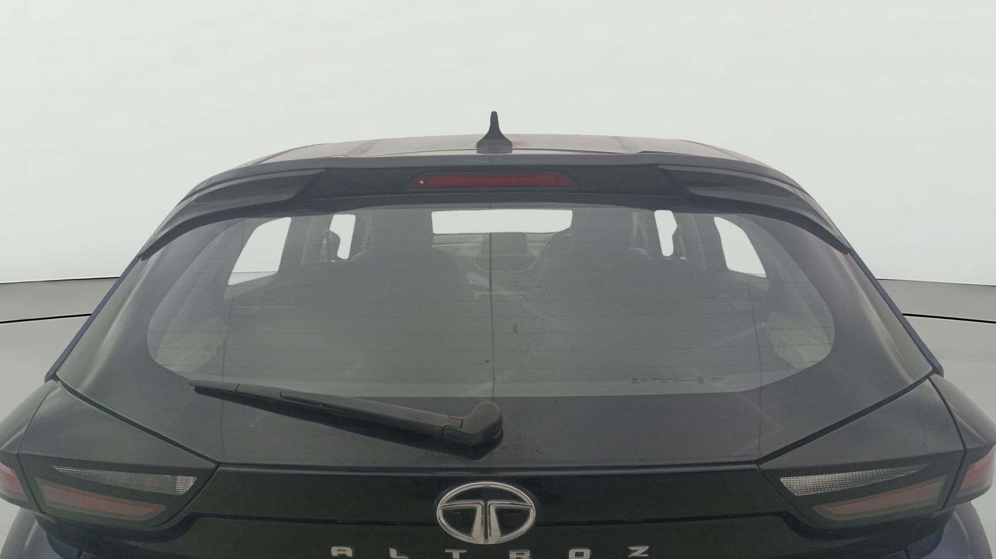 2023 Tata ALTROZ XZ PLUS O SUNROOF CNG, CNG, Manual, 17,767 km, Rear Windshield