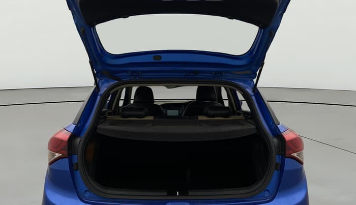 2017 Hyundai Elite i20 ASTA 1.2 (O), Petrol, Manual, 91,738 km, Boot Open Zoomed View