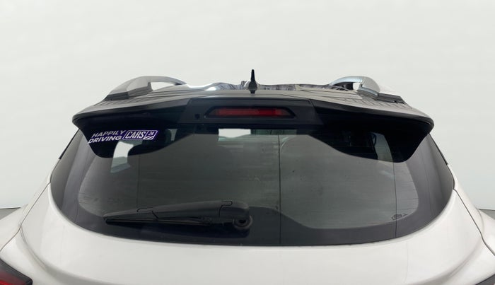 2022 Renault Kiger RXZ MT DUAL TONE, Petrol, Manual, 43,205 km, Rear Windshield