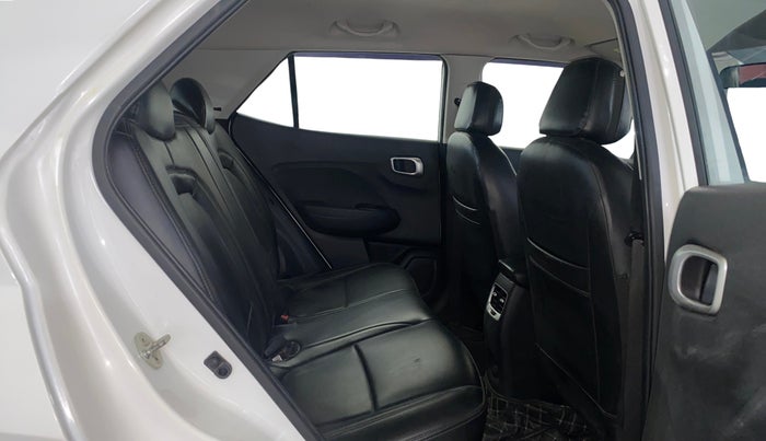 2021 Hyundai VENUE S 1.2, Petrol, Manual, 90,532 km, Right Side Rear Door Cabin