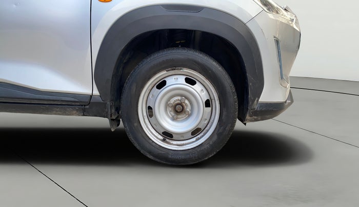 2021 Nissan MAGNITE XE, Petrol, Manual, 24,422 km, Right Front Wheel