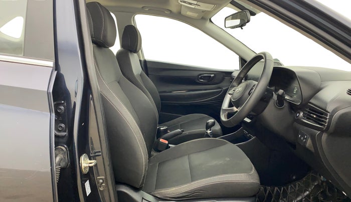 2022 Hyundai NEW I20 ASTA (O) 1.2 MT, Petrol, Manual, 37,724 km, Right Side Front Door Cabin