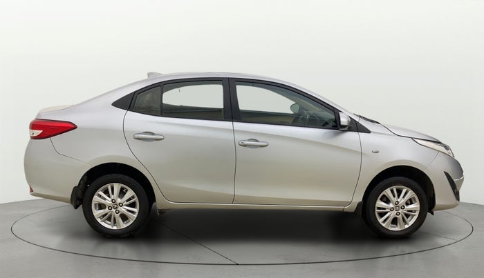 2020 Toyota YARIS J CVT, Petrol, Automatic, 88,337 km, Right Side View