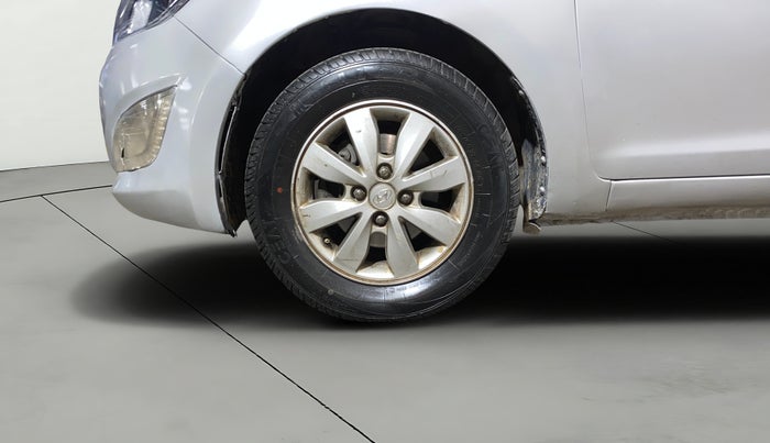 2013 Hyundai i20 SPORTZ 1.2, Petrol, Manual, 66,248 km, Left Front Wheel