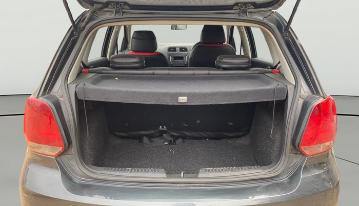 2018 Volkswagen Polo COMFORTLINE 1.0L MPI, Petrol, Manual, 28,870 km, Boot Open Zoomed View