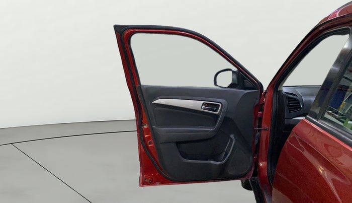 2017 Maruti Vitara Brezza ZDI, Diesel, Manual, 92,955 km, LHS Front Door