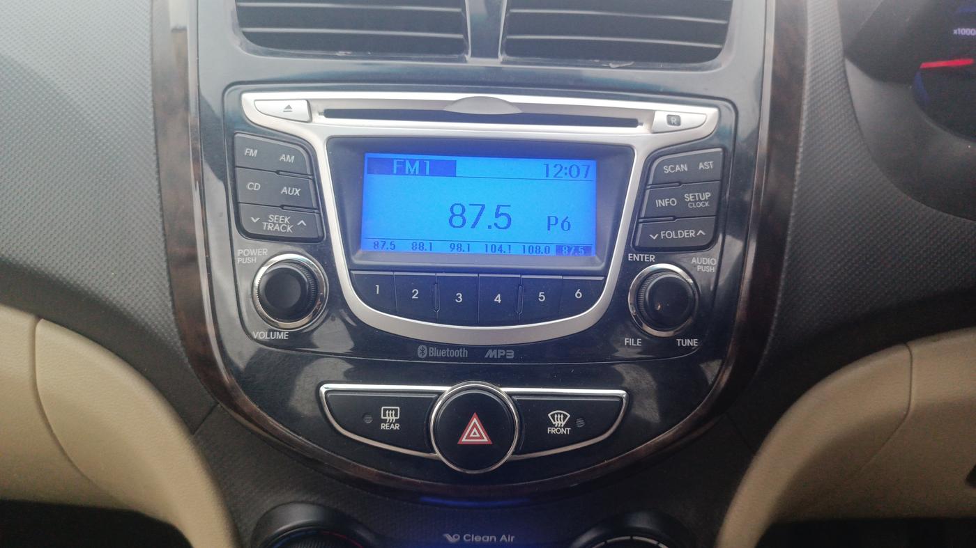 2014 Hyundai Verna FLUIDIC 1.6 VTVT SX, Petrol, Manual, 70,077 km, Air Conditioner