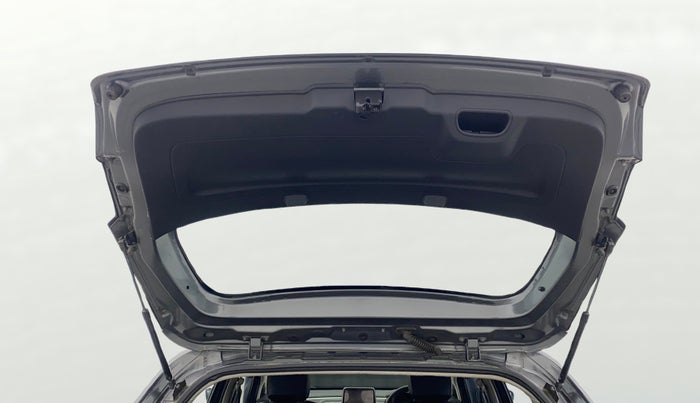 2022 Tata ALTROZ XT PETROL, Petrol, Manual, 21,360 km, Boot Door Open