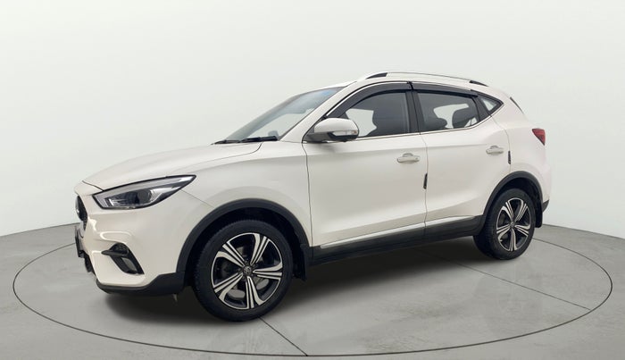 2021 MG ASTOR SAVVY 1.5 CVT S RED, Petrol, Automatic, 27,369 km, Left Front Diagonal