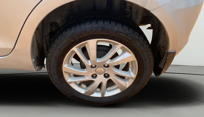 2012 Maruti Swift ZXI, Petrol, Manual, 74,425 km, Left Rear Wheel