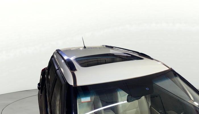 2021 Mahindra XUV300 W8 (O) 1.5 DIESEL AMT DUAL TONE, Diesel, Automatic, 43,126 km, Roof