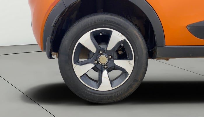 2018 Tata NEXON XZA PLUS PETROL DUAL TONE, Petrol, Automatic, 76,932 km, Right Rear Wheel