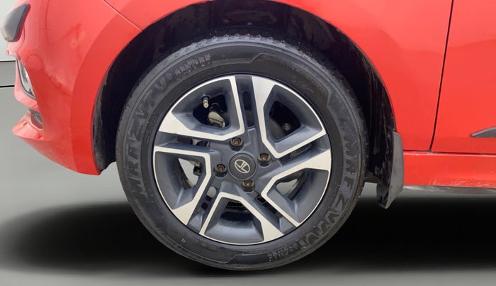 2020 Tata Tiago XZA PLUS DUAL TONE PETROL, Petrol, Automatic, 31,718 km, Left Front Wheel