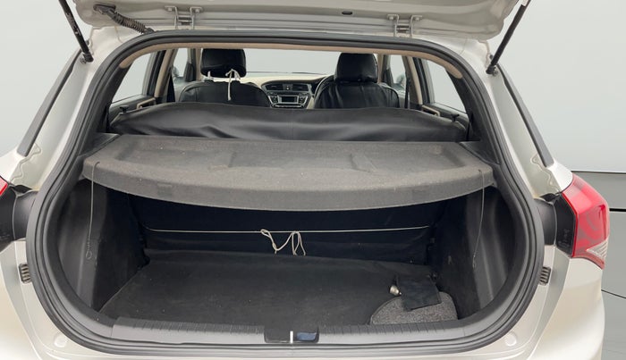 2014 Hyundai Elite i20 MAGNA 1.2, Petrol, Manual, 69,974 km, Boot Open Zoomed View