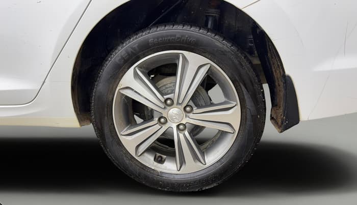 2019 Hyundai Verna 1.6 VTVT SX, Petrol, Manual, 78,350 km, Left Rear Wheel