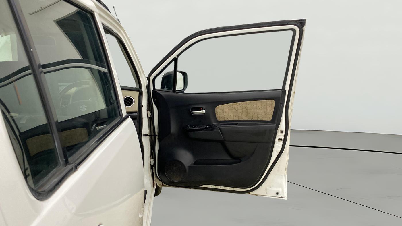 2018 Maruti Wagon R 1.0 VXI AMT, Petrol, Automatic, 42,084 km, RHS Front Door
