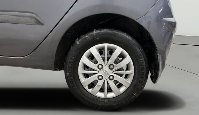 2014 Hyundai i10 SPORTZ 1.1, Petrol, Manual, 67,556 km, Left Rear Wheel