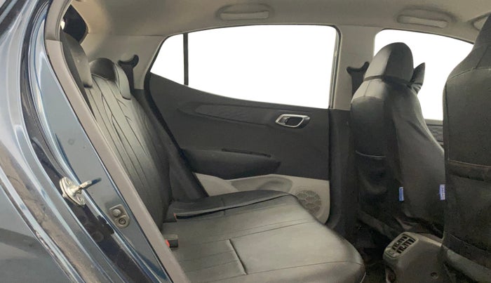 2020 Hyundai GRAND I10 NIOS SPORTZ AMT 1.2 KAPPA VTVT, Petrol, Automatic, 27,860 km, Right Side Rear Door Cabin