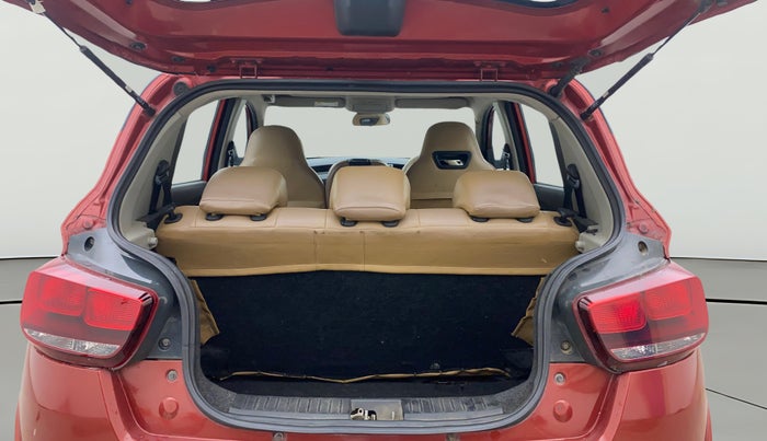 2017 Mahindra Kuv100 K8 D 6 STR, Diesel, Manual, 1,21,731 km, Boot Open Zoomed View