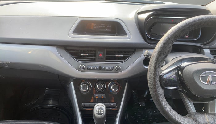 2020 Tata NEXON XM PETROL, Petrol, Manual, 50,553 km, Air Conditioner