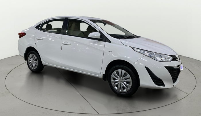 2021 Toyota YARIS J MT, Petrol, Manual, 43,929 km, Right Front Diagonal