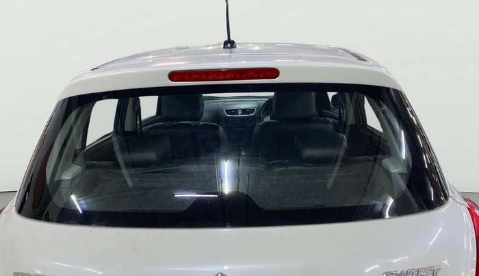 2015 Maruti Swift VXI, Petrol, Manual, 1,15,730 km, Rear Windshield