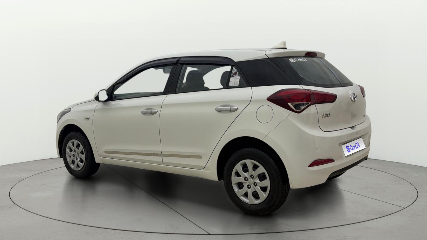 2016 Hyundai Elite i20 MAGNA 1.2, Petrol, Manual, 49,208 km, Left Back Diagonal