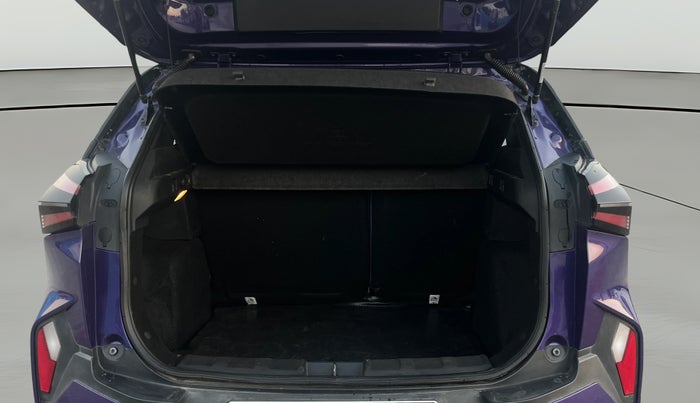 2023 Tata NEXON FEARLESS PURPLE + SUNROOF DUAL TONE 1.2 PETROL, Petrol, Manual, 28,568 km, Boot Open Zoomed View