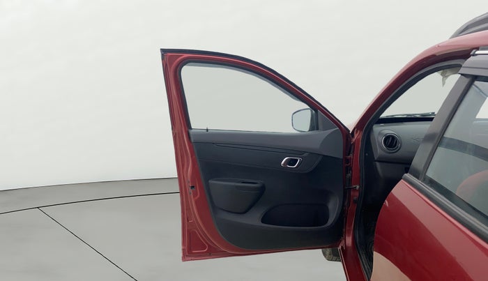 2019 Renault Kwid RXT 1.0 AMT (O), Petrol, Automatic, 13,444 km, LHS Front Door