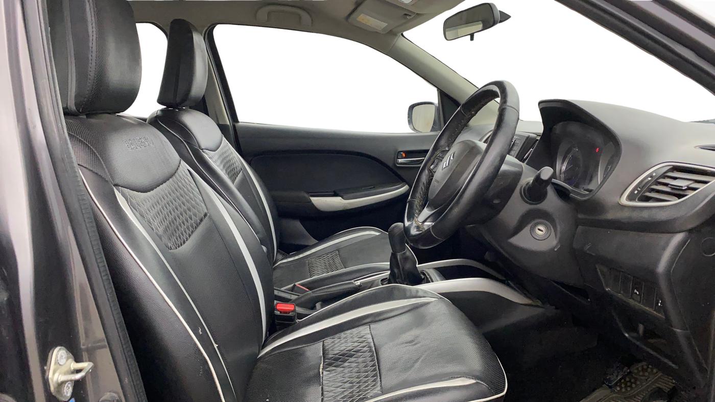 2016 Maruti Baleno DELTA PETROL 1.2, Petrol, Manual, 80,391 km, Right Side Front Door Cabin